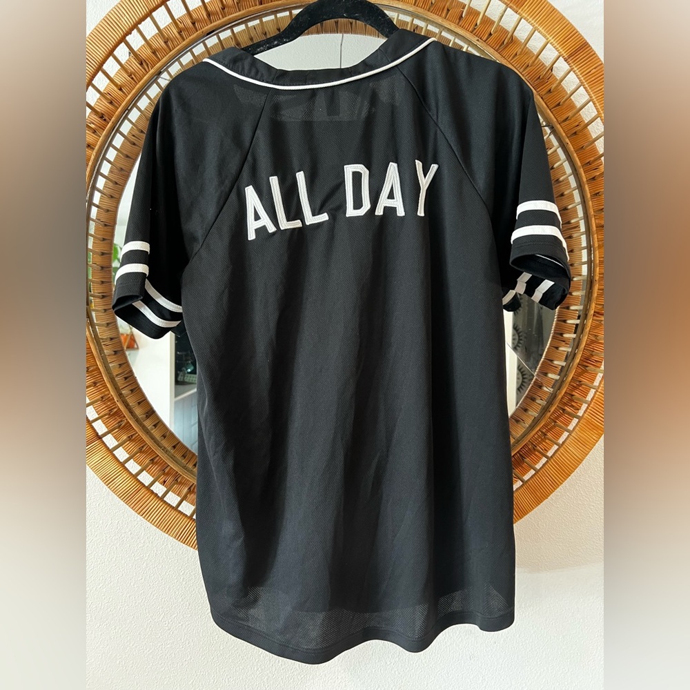 Button-Up Jersey - Picture 3 of 3